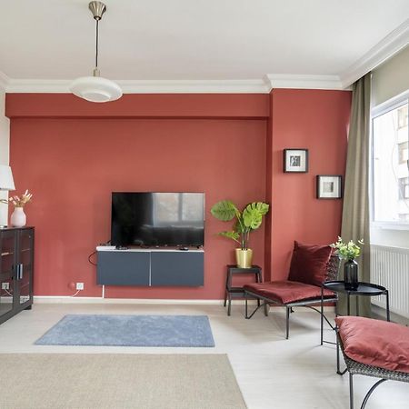 Ferienwohnung Modern Flat With Balcony On Bagdat Street Istanbul Exterior foto